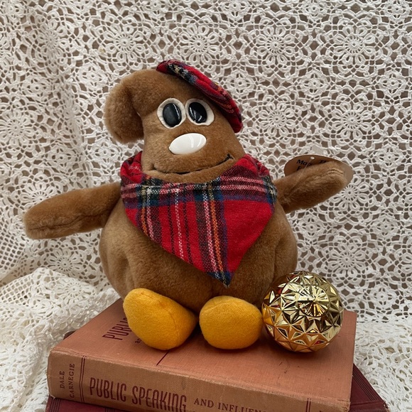 Vintage (1980s) Nestlé Scotchy Plush Toy - Picture 6 of 6